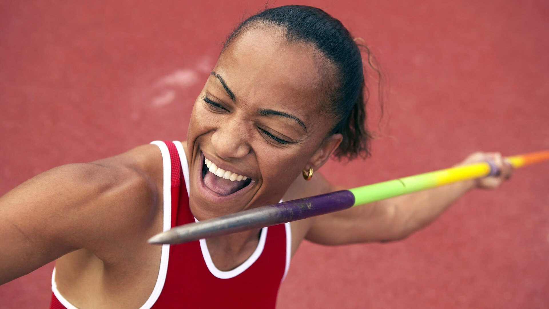 塞尔·拉恩：全黑队进攻中的快攻专家，每次带球突破都充满威胁