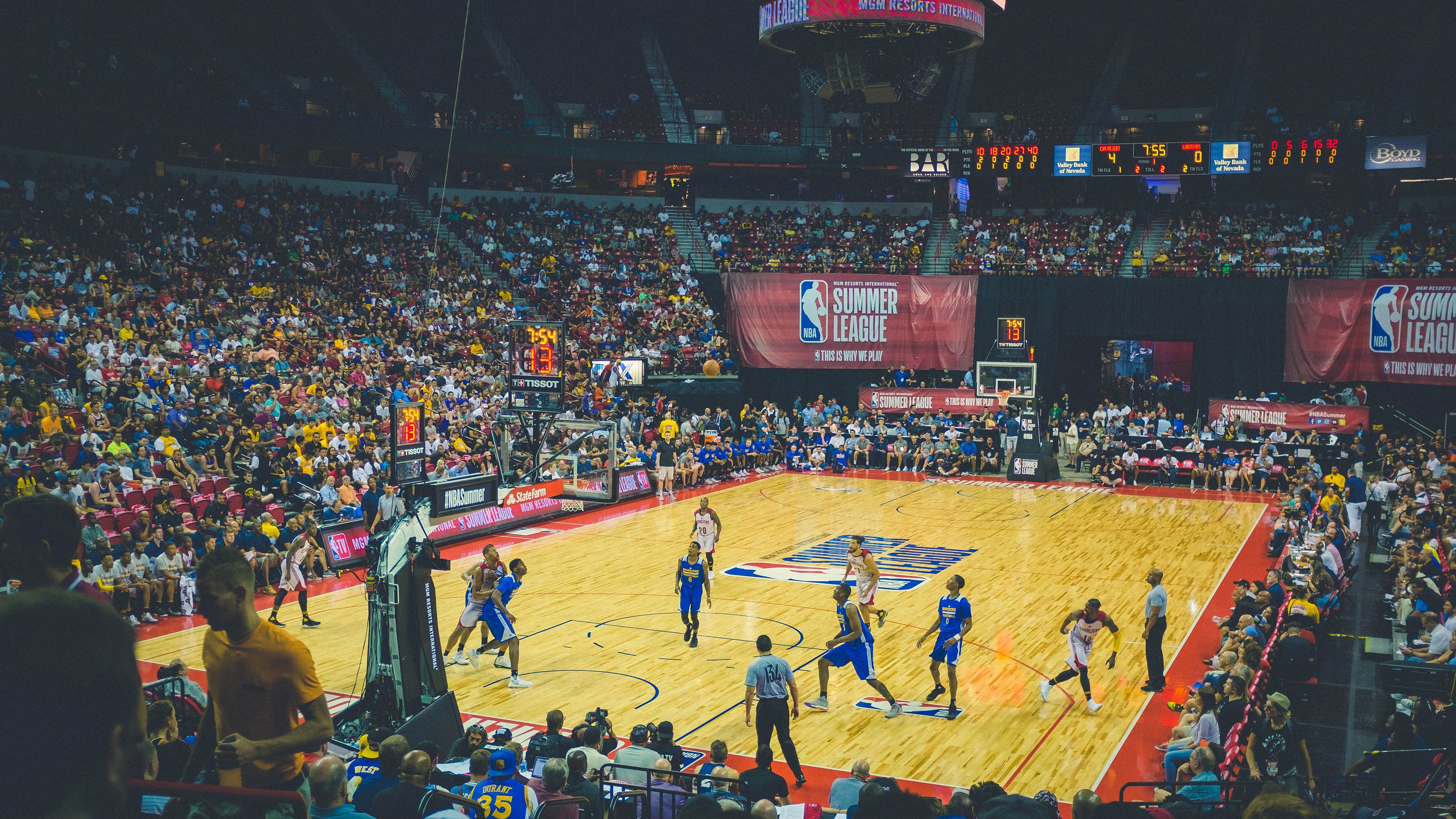 Kaiyun官方登录入口-瑞·弗兰：全黑队的“攻防转化利器”，每次防守后都迅速转入反击模式